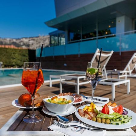 Caravel Bike Hotel Torbole Sul Garda Luaran gambar